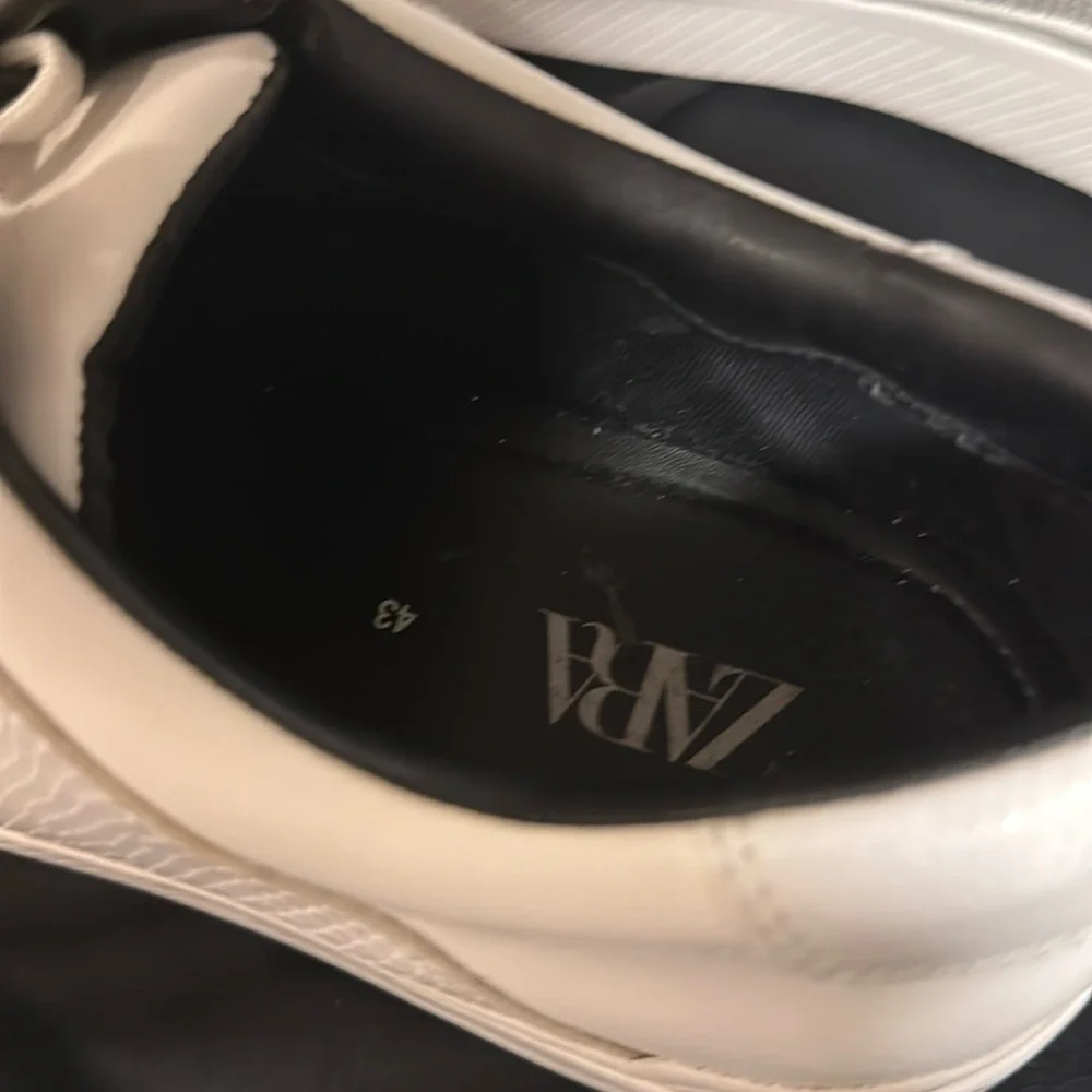 Zara Men's White Sneakers